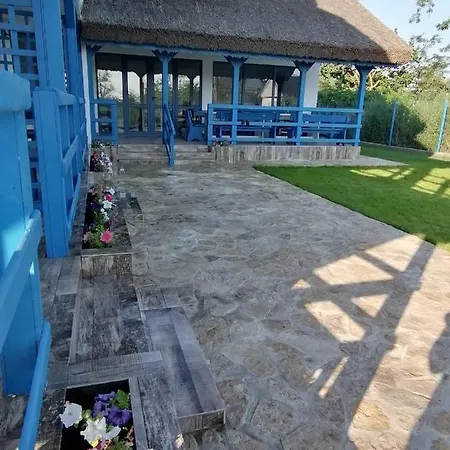 Pensiunea Stuf-est بيت ضيافة *